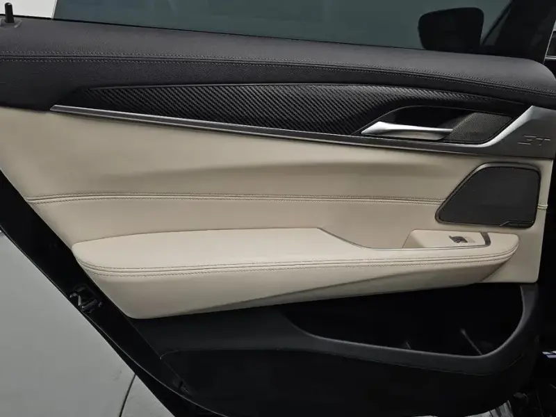 2021 BMW 6 серии с пробегом 62 743 км