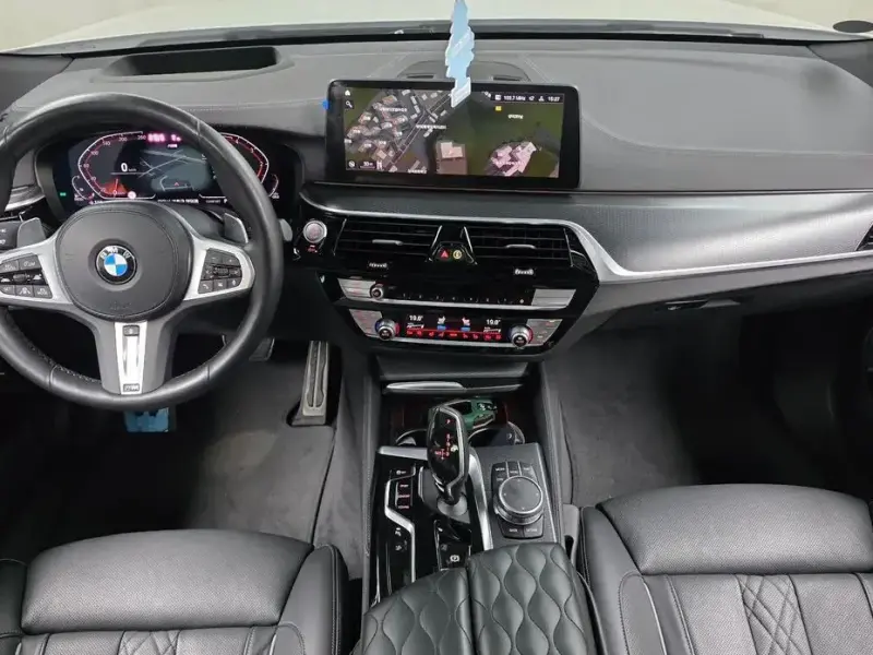 2022 BMW 6 серии с пробегом 60 481 км