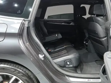 2022 BMW 6 серии с пробегом 82 239 км