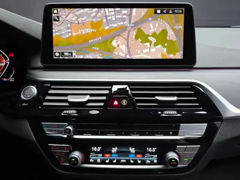 2022 BMW 6 серии с пробегом 82 239 км
