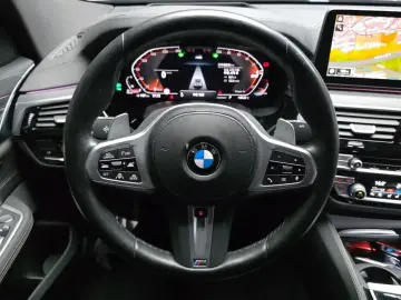 2022 BMW 6 серии с пробегом 82 239 км
