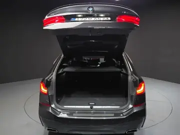 2022 BMW 6 серии с пробегом 82 239 км