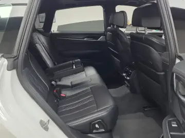 2022 BMW 6 серии с пробегом 60 481 км