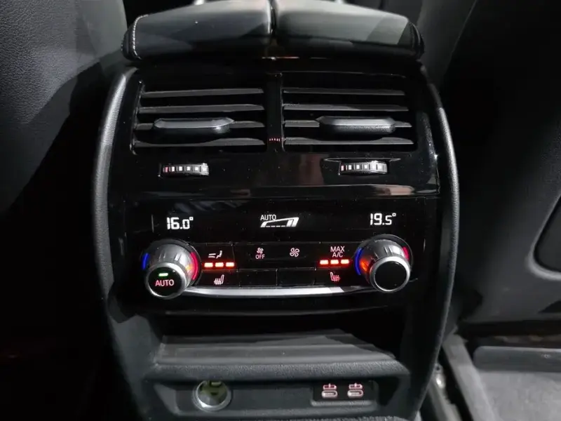 2022 BMW 6 серии с пробегом 82 239 км