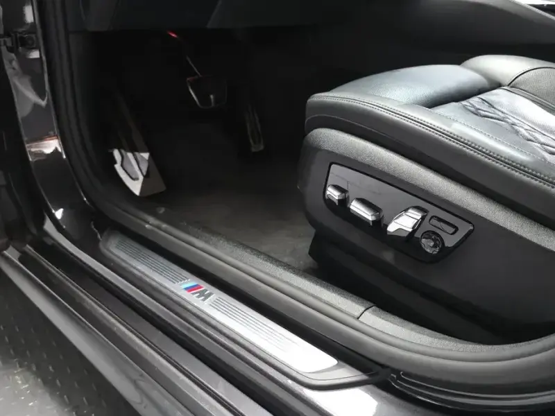 2022 BMW 6 серии с пробегом 82 239 км