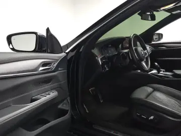 2022 BMW 6 серии с пробегом 74 039 км