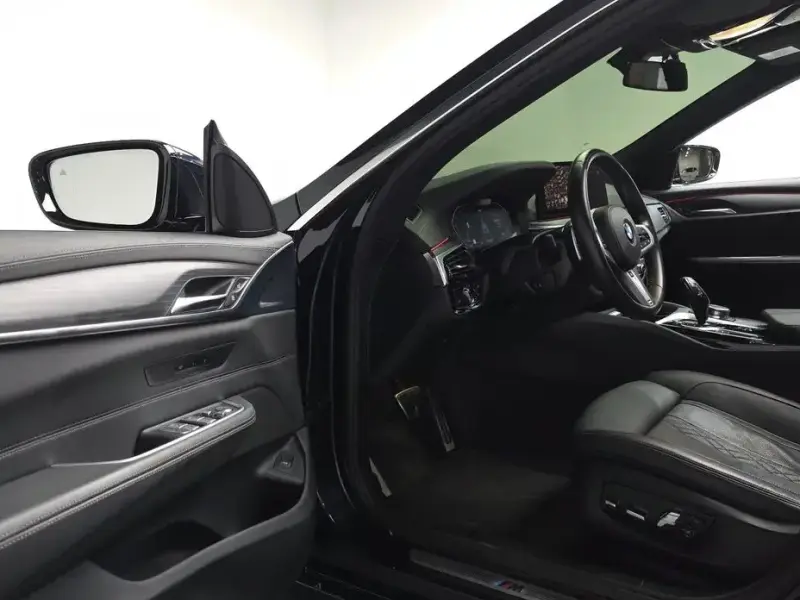 2022 BMW 6 серии с пробегом 74 039 км