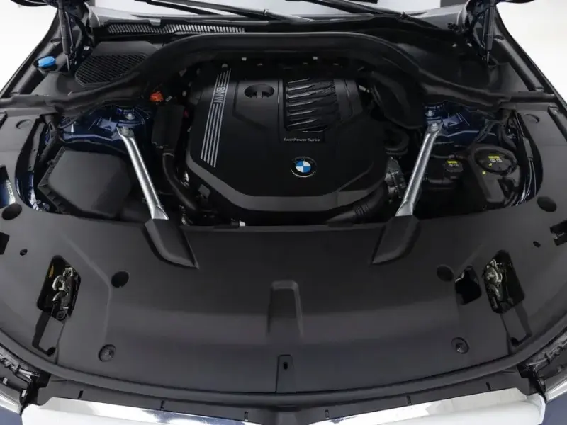 2020 BMW 6 серии с пробегом 68 800 км