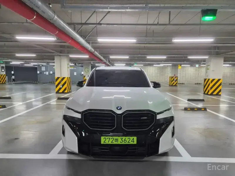 2025 BMW XM с пробегом 12 710 км