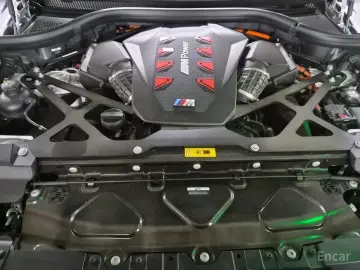 2025 BMW XM с пробегом 12 710 км
