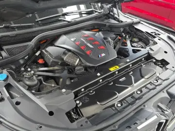 2025 BMW XM с пробегом 44 850 км