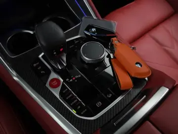 2025 BMW XM с пробегом 44 850 км