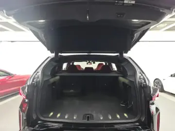2025 BMW XM с пробегом 44 850 км