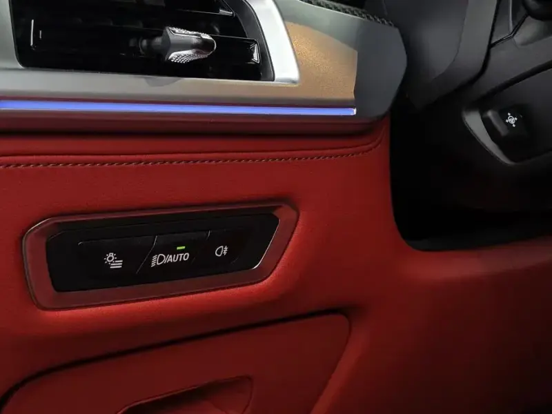 2025 BMW XM с пробегом 44 850 км