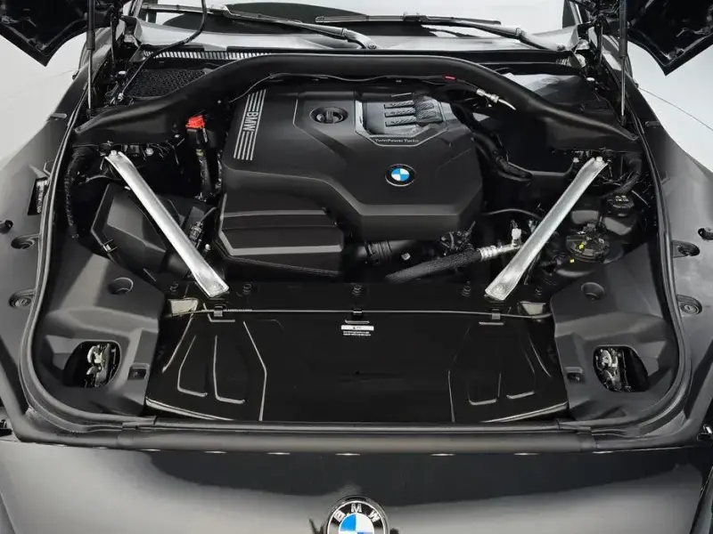 2025 BMW Z4 с пробегом 5 335 км