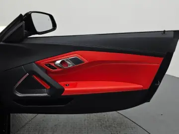 2025 BMW Z4 с пробегом 5 335 км