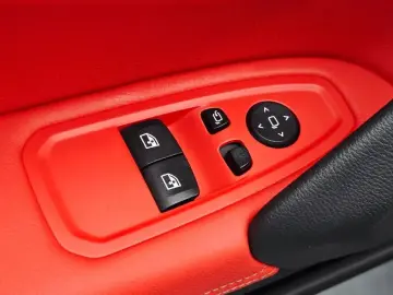 2025 BMW Z4 с пробегом 5 335 км