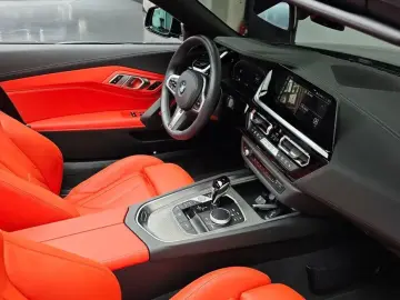 2025 BMW Z4 с пробегом 5 335 км