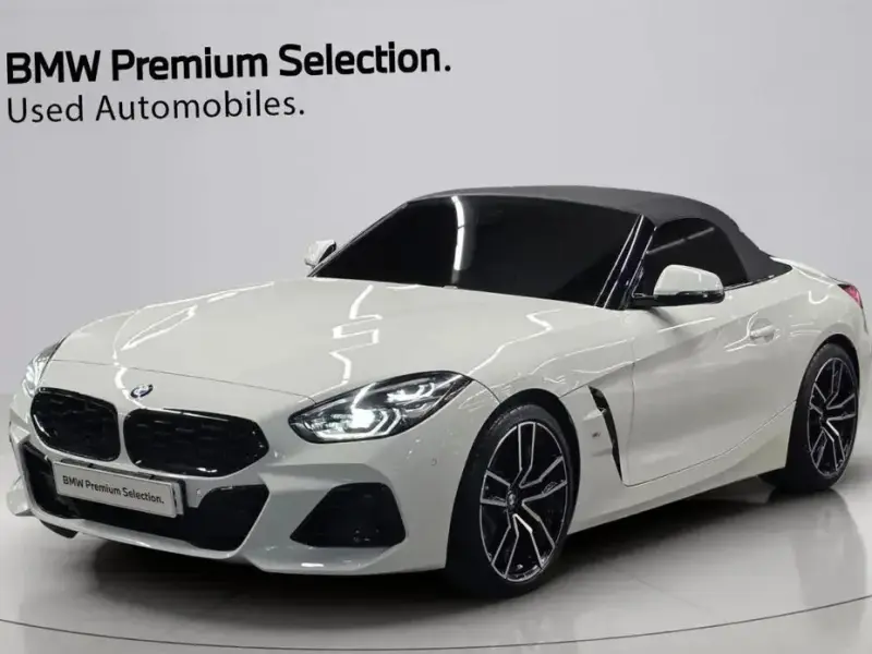 2023 BMW Z4 с пробегом 15 703 км