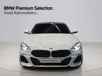 2023 BMW Z4 с пробегом 15 703 км