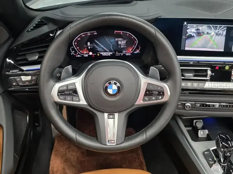 2023 BMW Z4 с пробегом 15 703 км