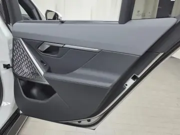 2025 BMW i5 с пробегом 22 848 км