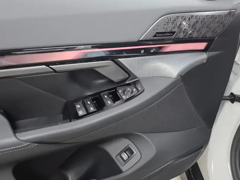 2025 BMW i5 с пробегом 22 848 км