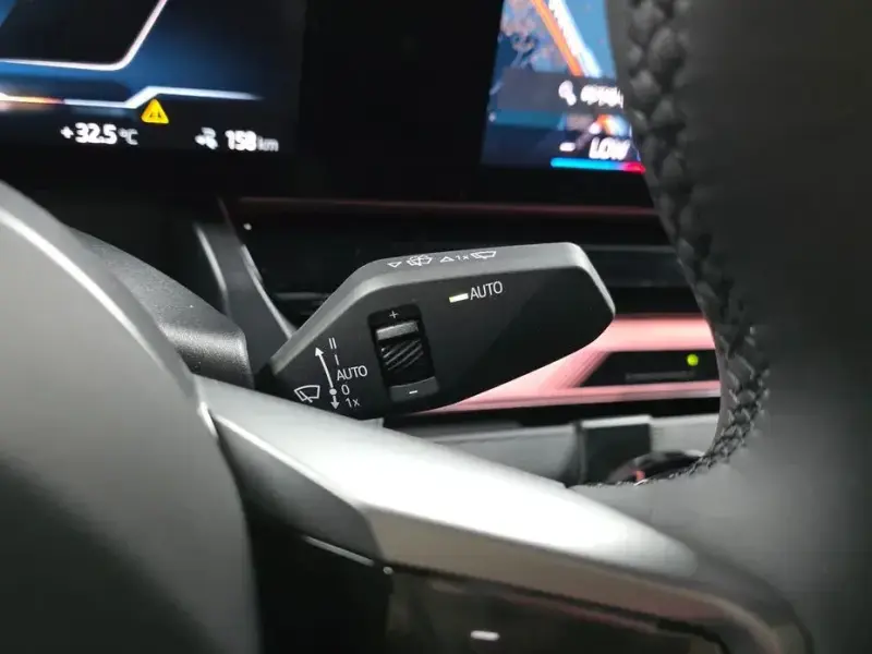 2025 BMW i5 с пробегом 22 848 км