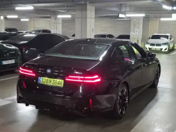 2025 BMW i5 с пробегом 4 500 км