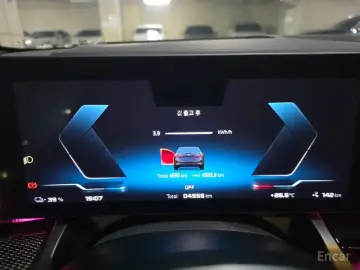 2025 BMW i5 с пробегом 4 500 км