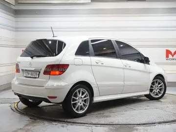 2011 Mercedes-Benz B-Класс с пробегом 179 414 км