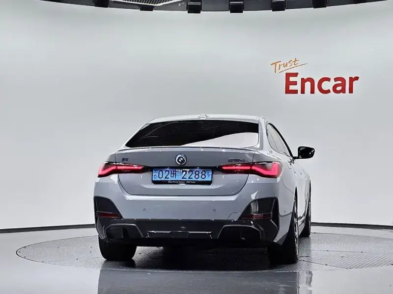 2023 BMW i4 с пробегом 24 026 км