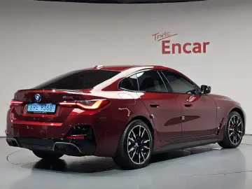2023 BMW i4 с пробегом 30 422 км