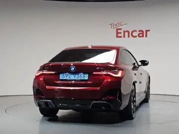 2023 BMW i4 с пробегом 30 422 км