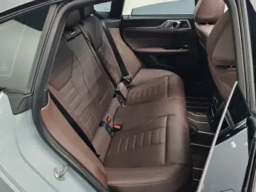 2023 BMW i4 с пробегом 24 026 км