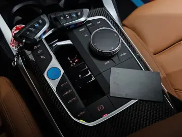 2023 BMW i4 с пробегом 30 422 км