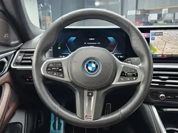 2023 BMW i4 с пробегом 24 026 км