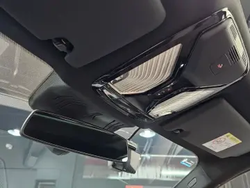 2023 BMW i4 с пробегом 24 026 км