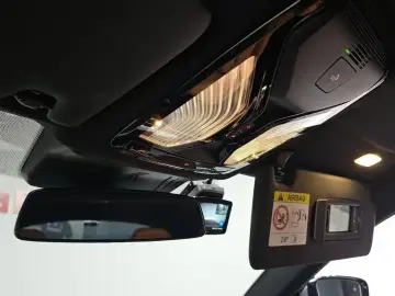 2023 BMW i4 с пробегом 30 422 км