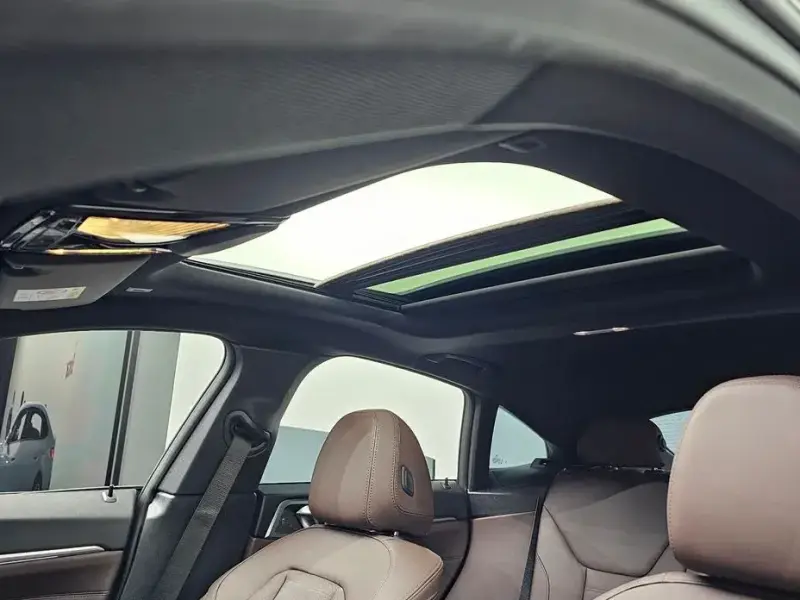 2023 BMW i4 с пробегом 24 026 км