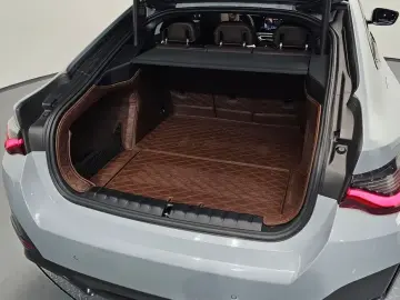 2023 BMW i4 с пробегом 24 026 км