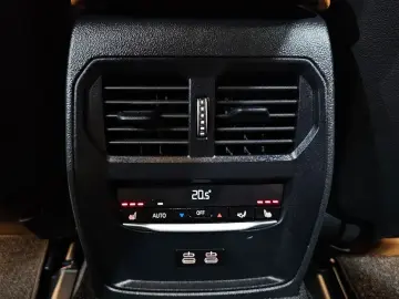2023 BMW i4 с пробегом 30 422 км