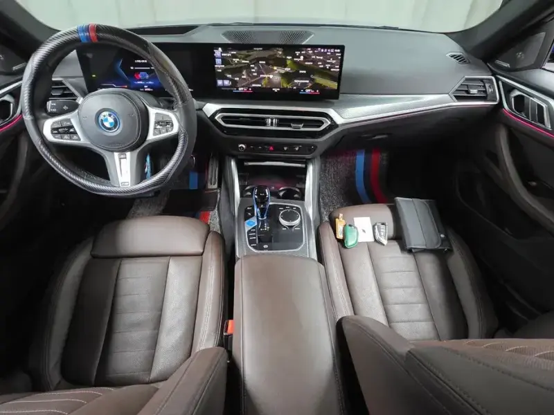 2023 BMW i4 с пробегом 64 793 км