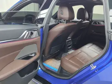 2023 BMW i4 с пробегом 64 793 км
