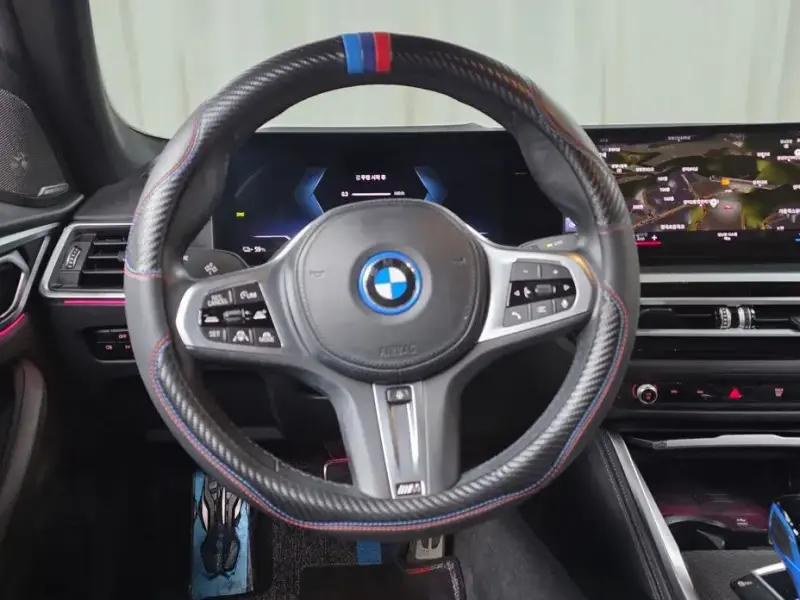 2023 BMW i4 с пробегом 64 793 км
