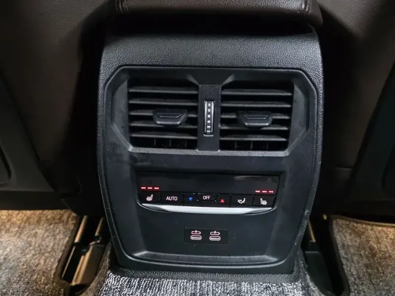 2023 BMW i4 с пробегом 64 793 км