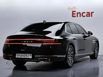 2023 Genesis G90 с пробегом 60 190 км