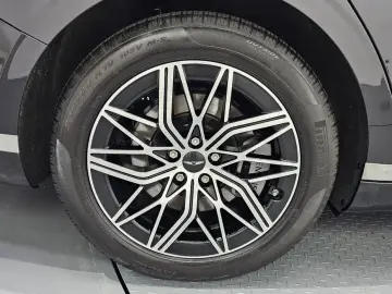 2023 Genesis G90 с пробегом 60 190 км