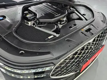 2023 Genesis G90 с пробегом 60 190 км