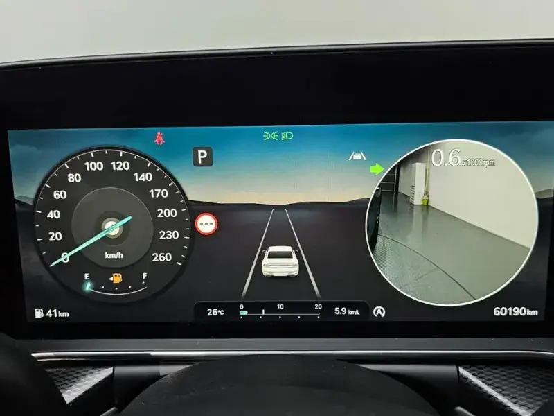 2023 Genesis G90 с пробегом 60 190 км
